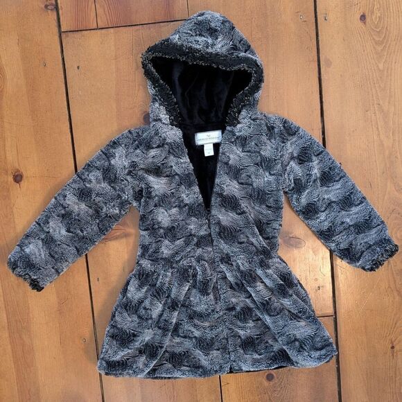 American Widgeon Other - American Widgeon Coat Girls 7 Faux Fur Hooded Fleece Zip Jacket Warm Winter